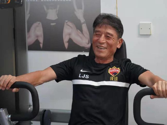 关于本场比赛——最重要的是我们排在小组第一，这一点没有改变，这很棒。